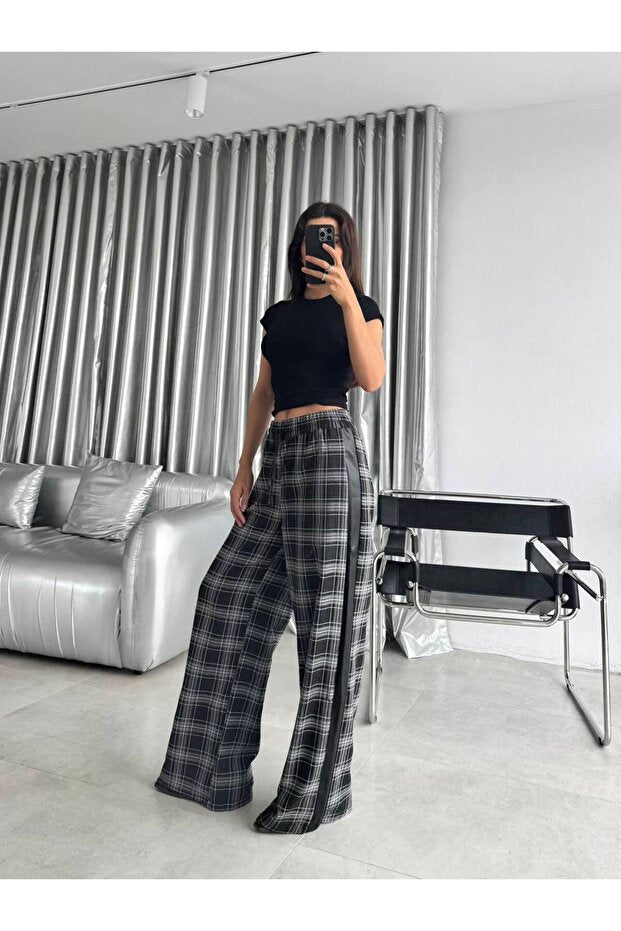 Women's Leather Detailed Plaid Trousers - Black