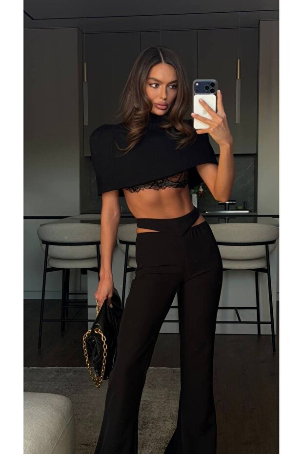 Women's Design Crop Top & Pants Set - Black - Detail view