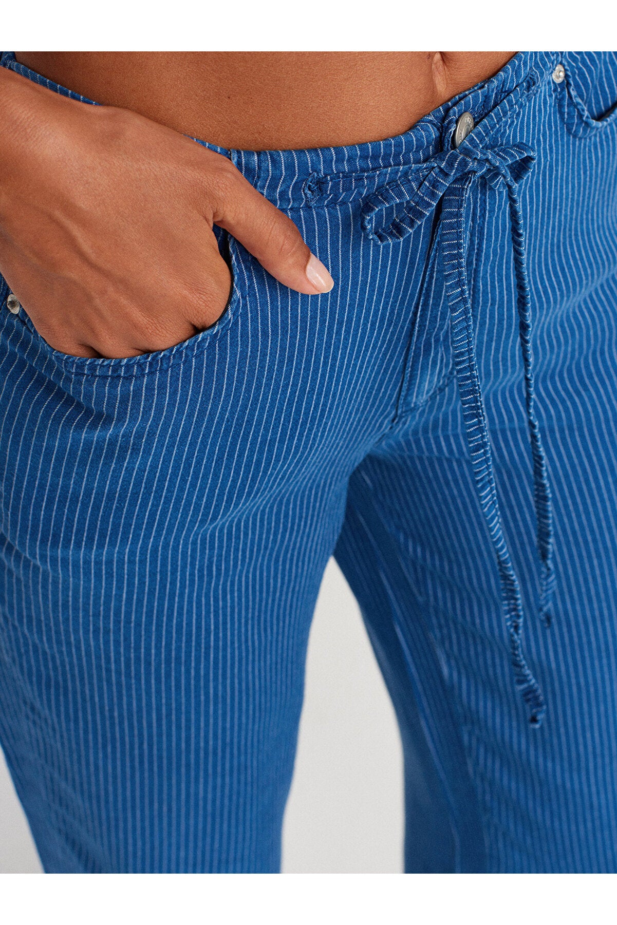 Dilvin Striped Lyocell Denim Trousers Navy detail