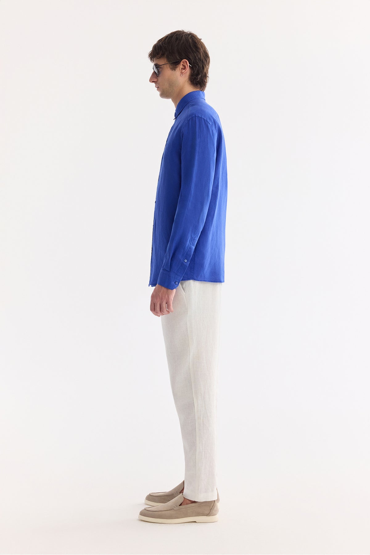AVVA Men's Steel Blue Linen Shirt - Collar