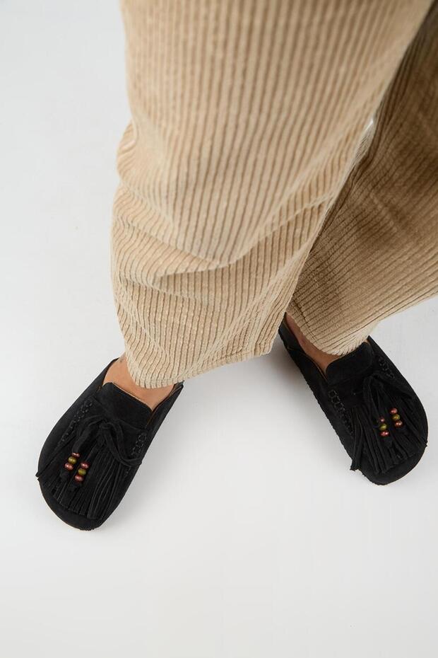 Malinda Leather Slipper Black - Front View