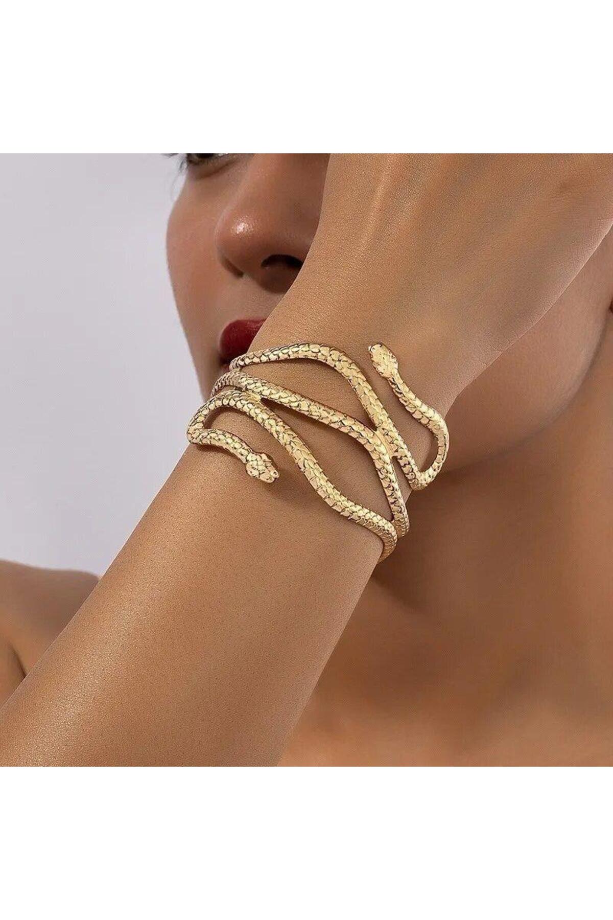 snake cuff bracelet detail