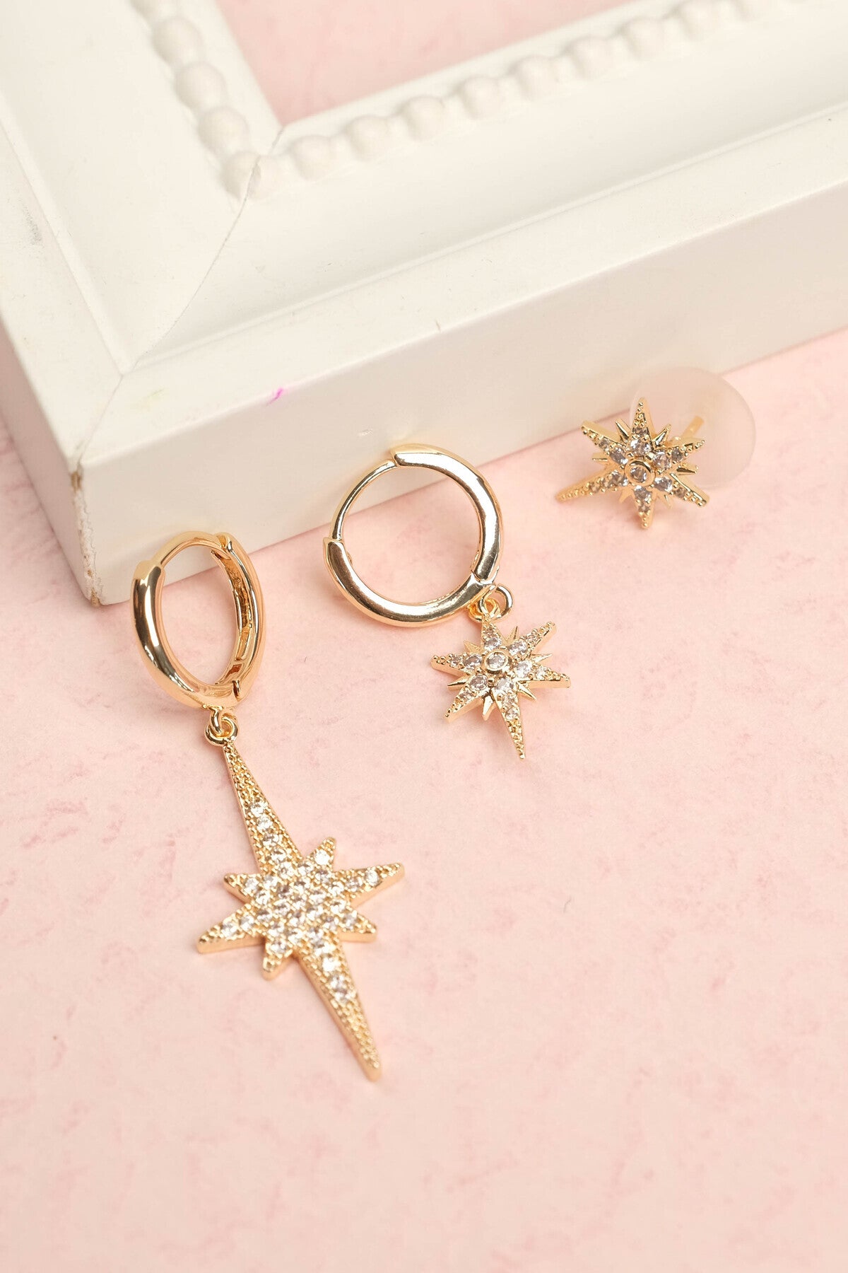 gold star earrings