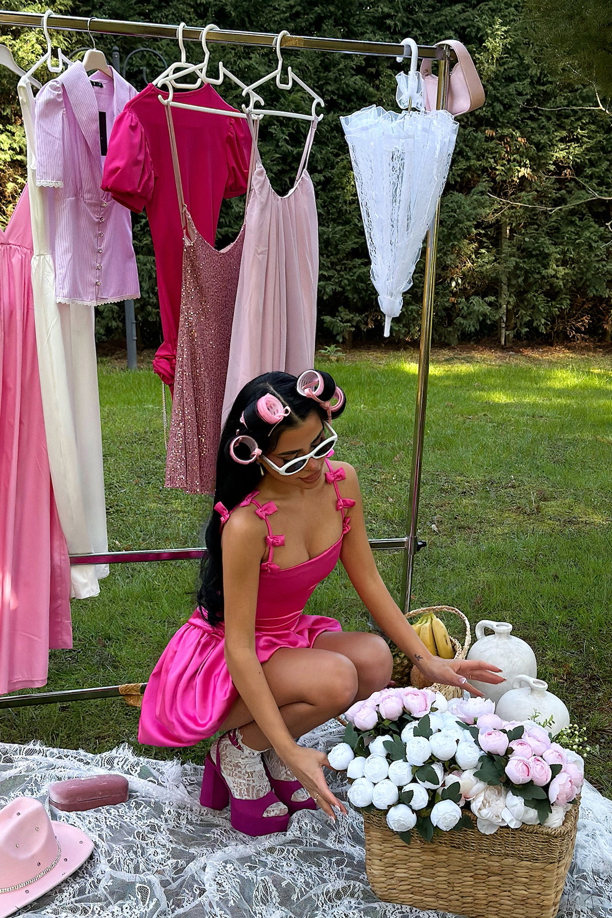 EYYO Cecilia Fuchsia Mini Balloon Dress - Detail