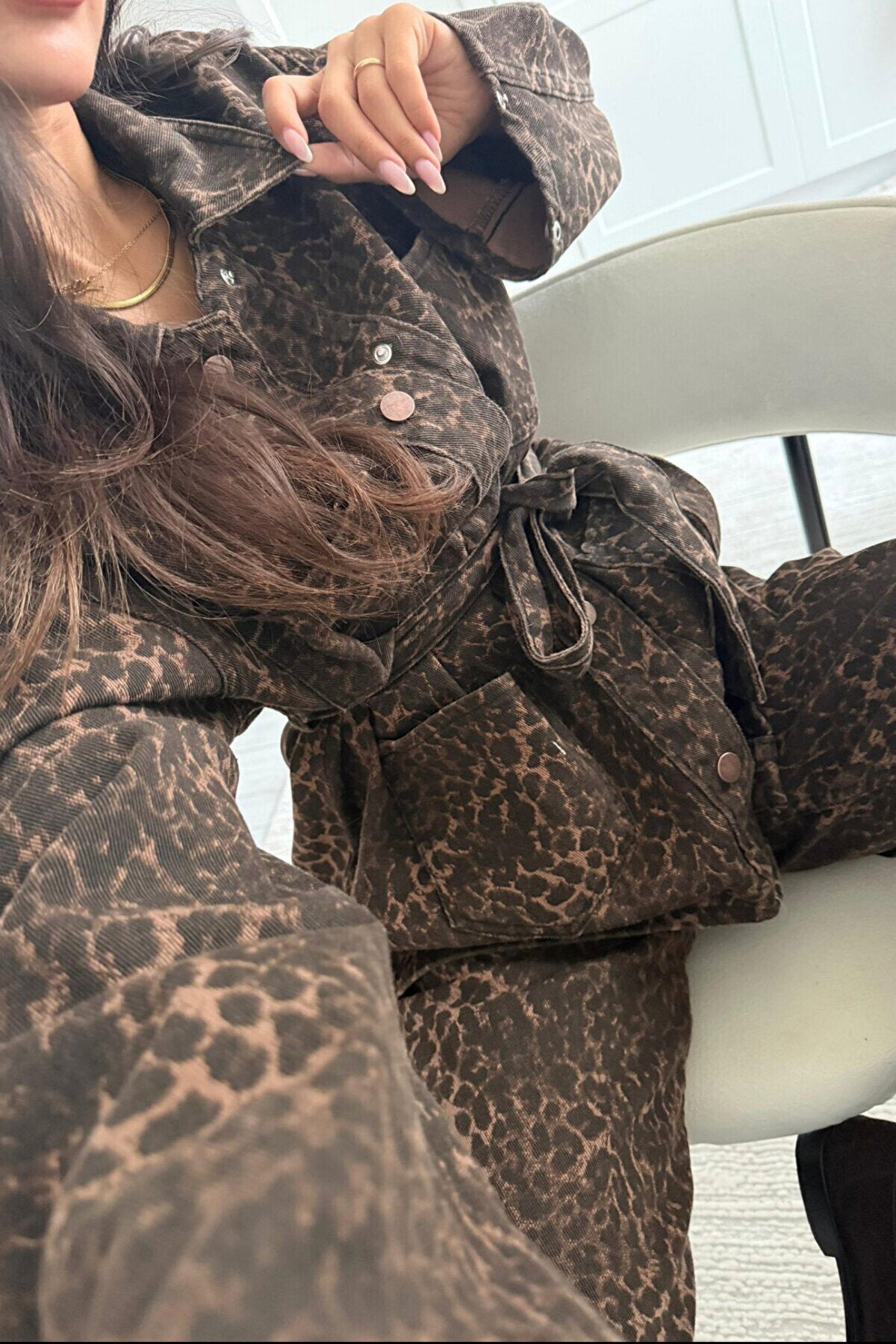 SHILSEE BEUTIQUE Women's Leopard Print Tie-Detail Shirt & Pants Set