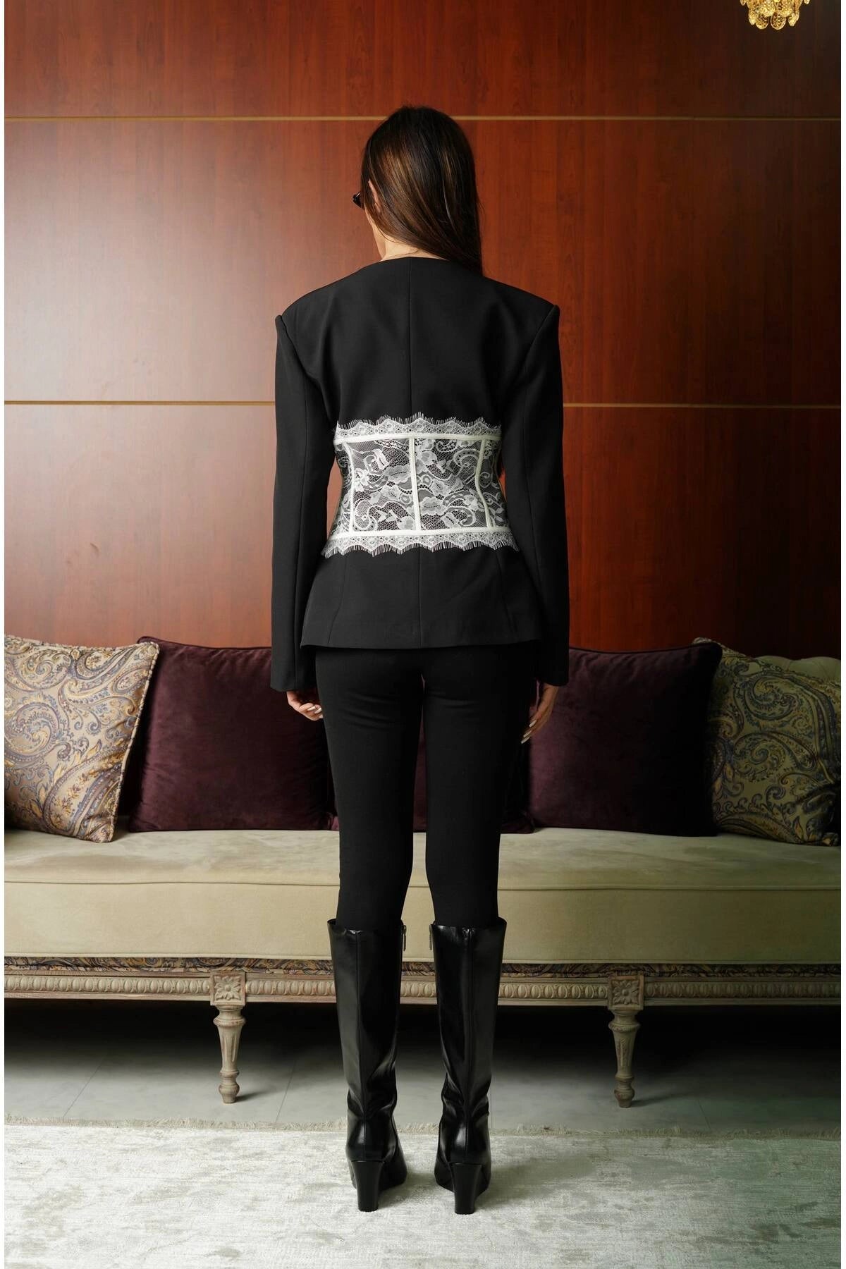 Women's Lace-Detail Waist-Fitted Blazer - Black