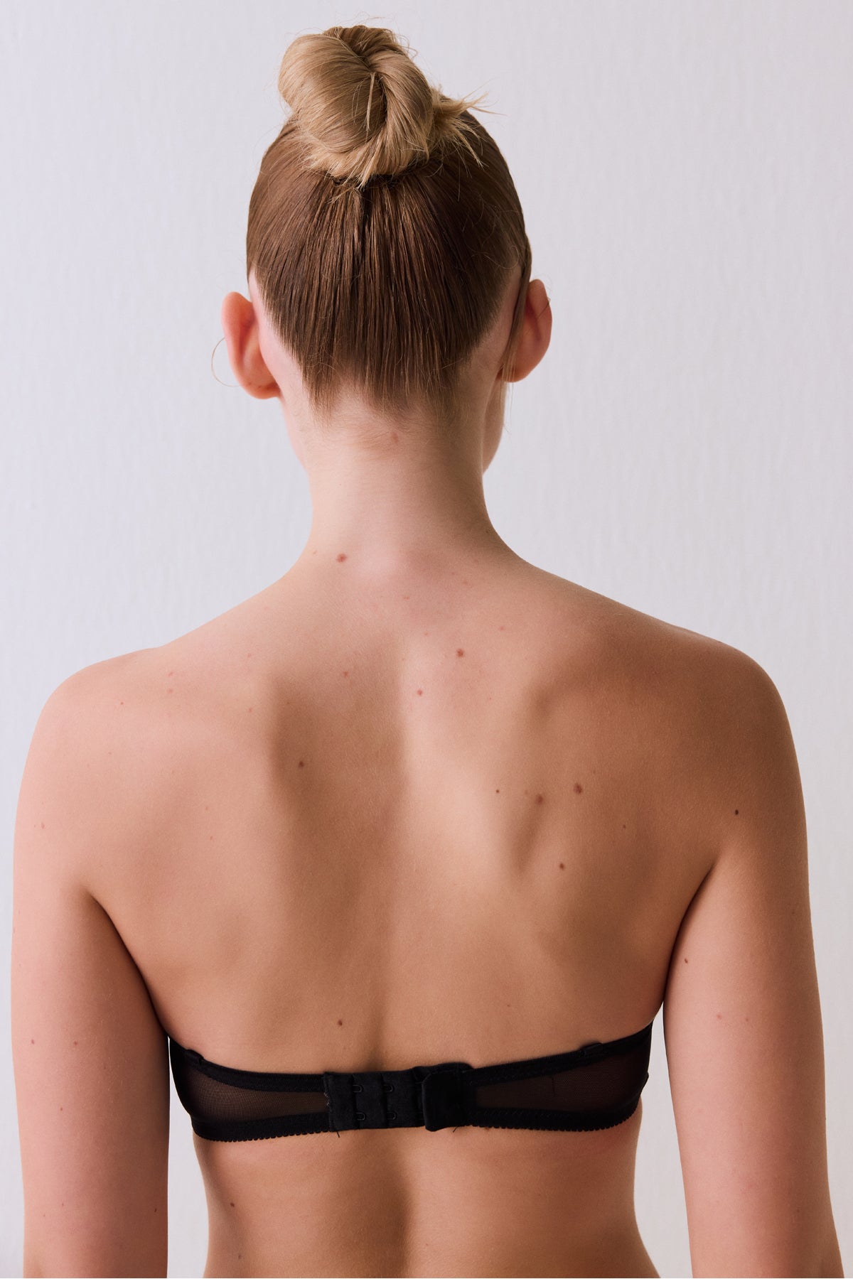 Penti Black Shaping Strapless Lotus Underwired Bra - View 5