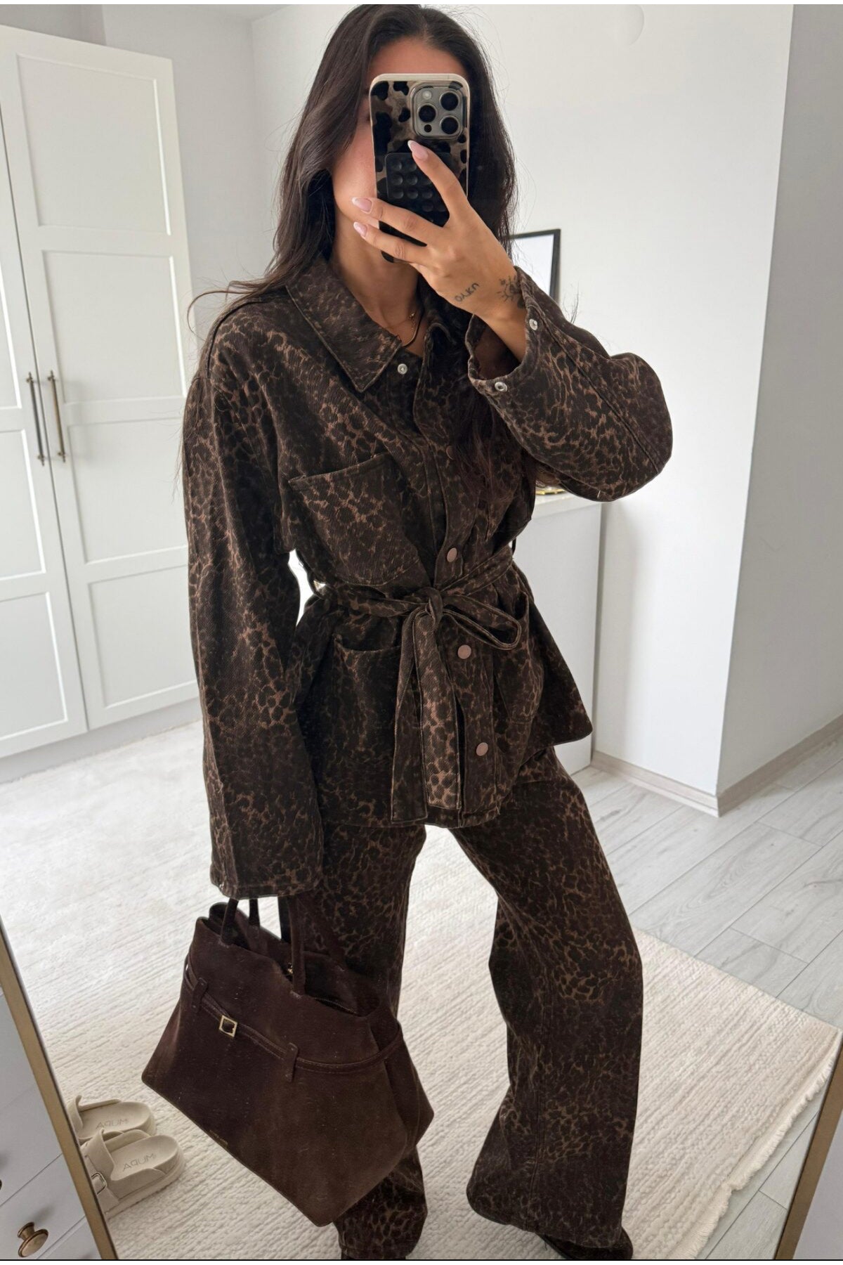 SHILSEE BEUTIQUE Women's Leopard Print Tie-Detail Shirt & Pants Set
