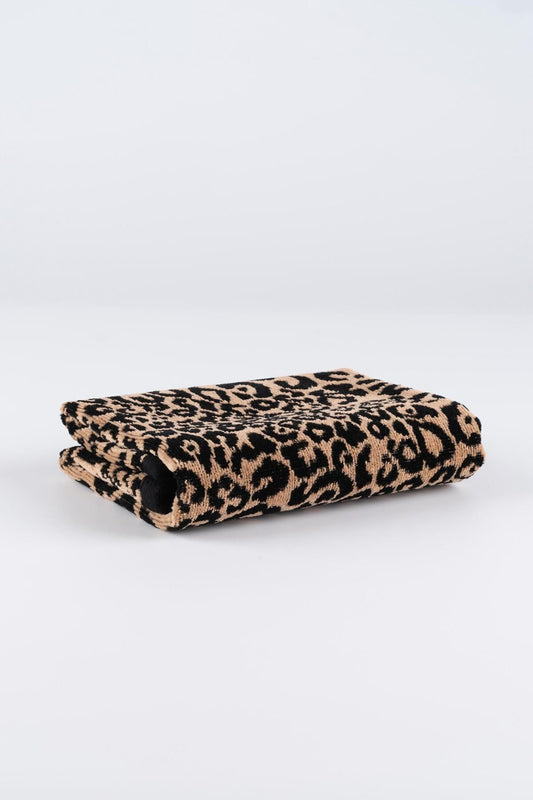 Soley Panthera leopard print 100% cotton guest towel 30x50 cm