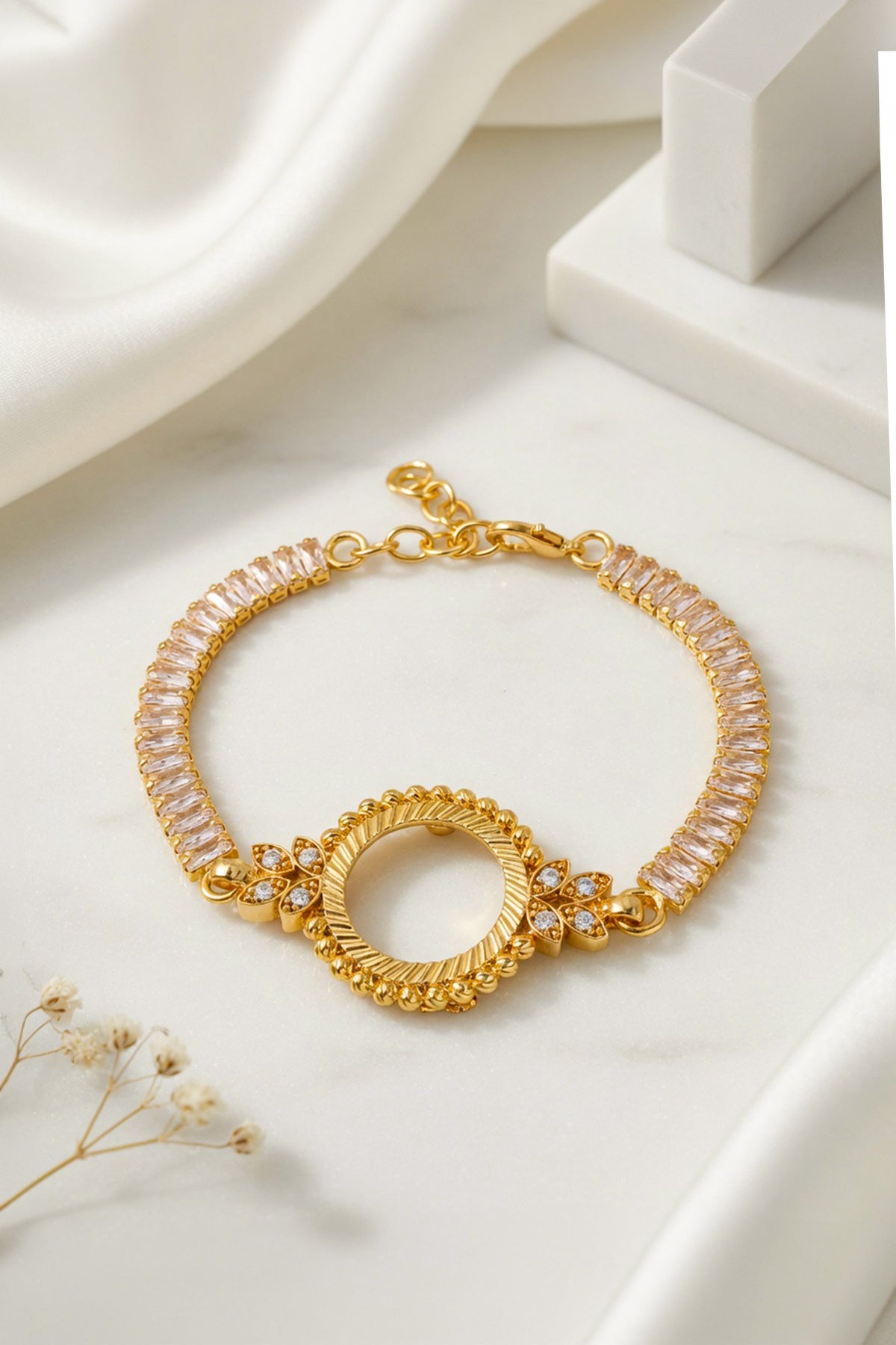 Xtaki Gold-Plated Quarter-Coin Frame Baguette Bracelet side