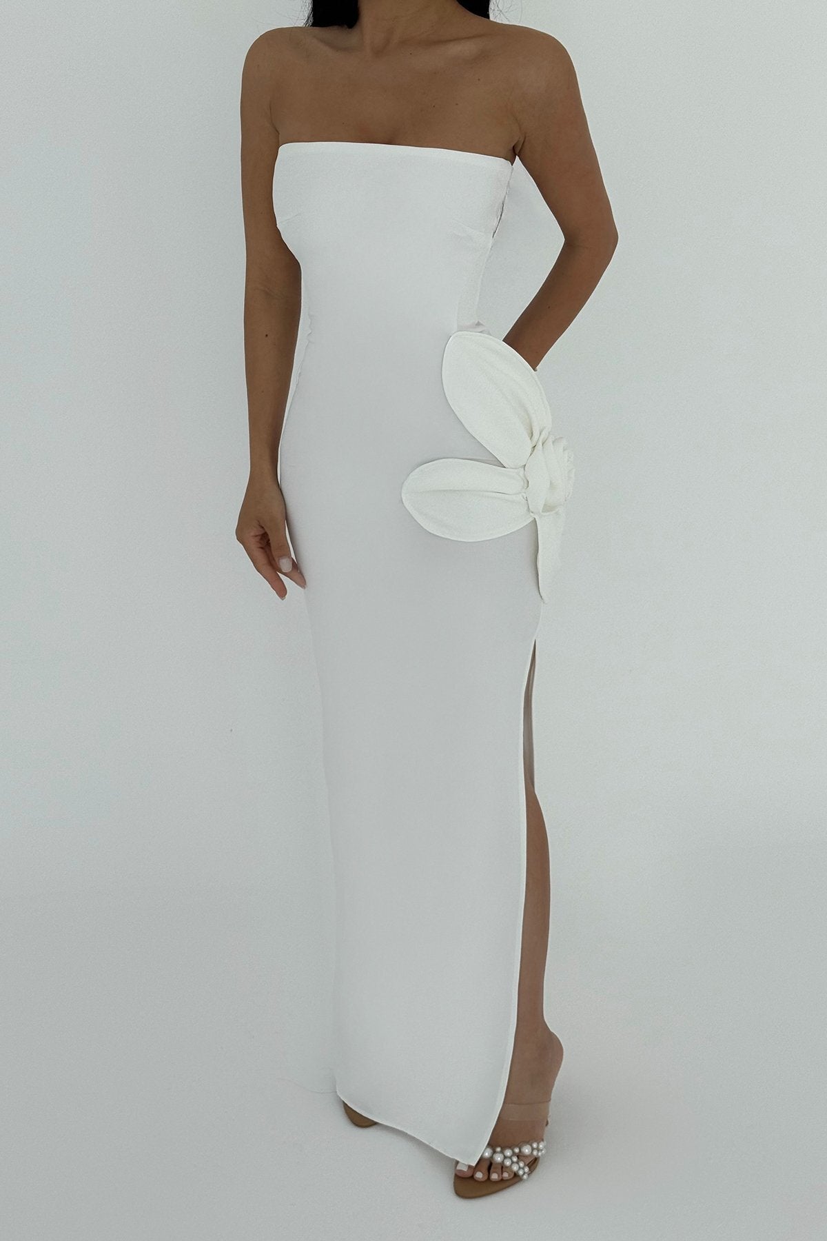 EYYO Daysi White Strapless Dress - Detail