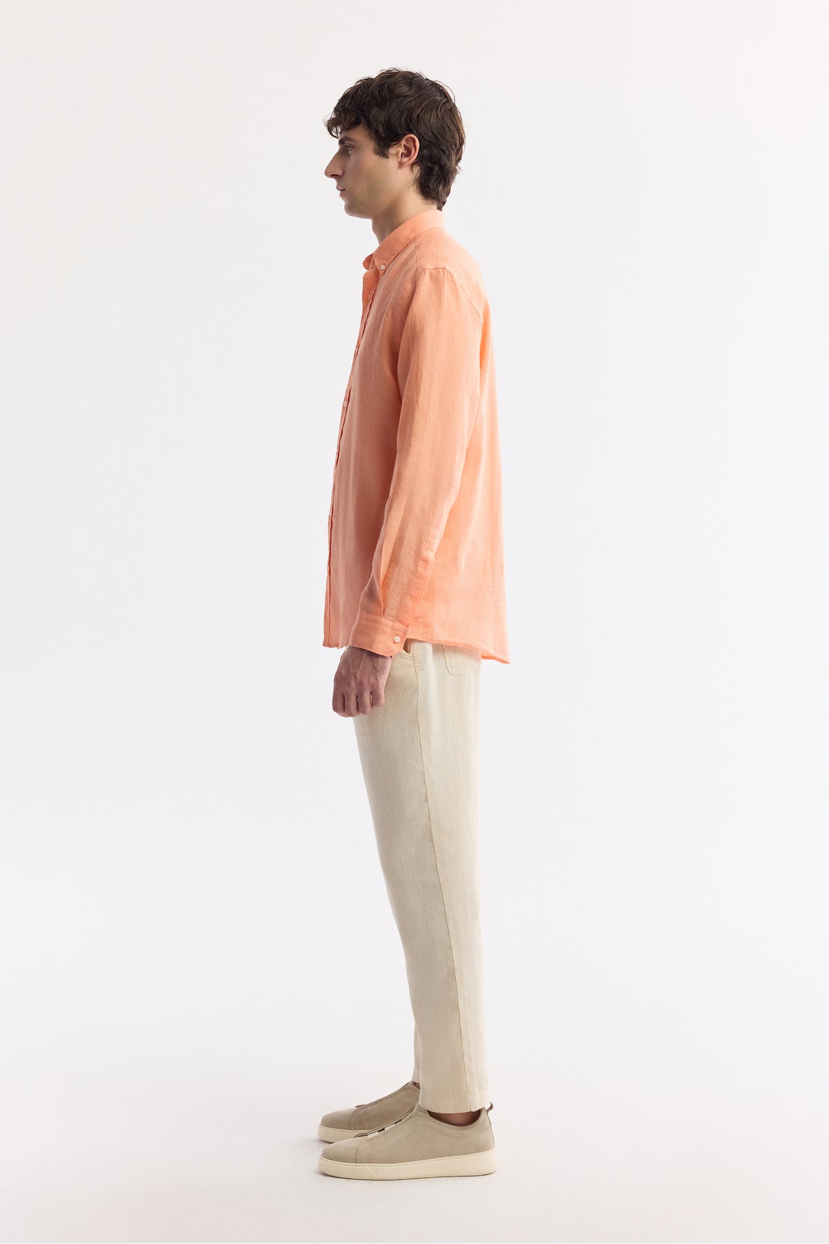 AVVA Men's Orange Linen Shirt - Collar