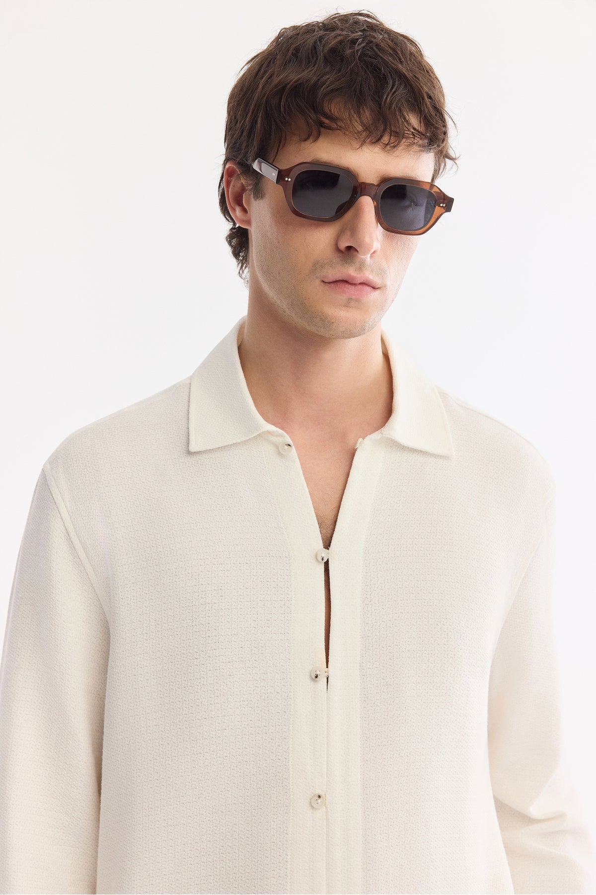 AVVA Men's White Half-Button Cotton Shirt - Side