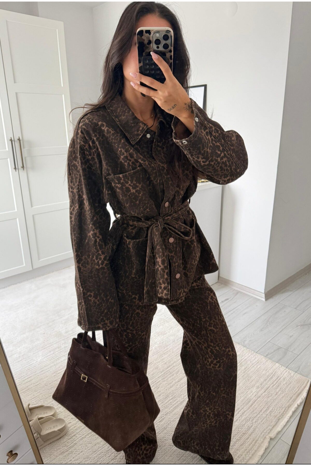 SHILSEE BEUTIQUE Women's Leopard Print Tie-Detail Shirt & Pants Set
