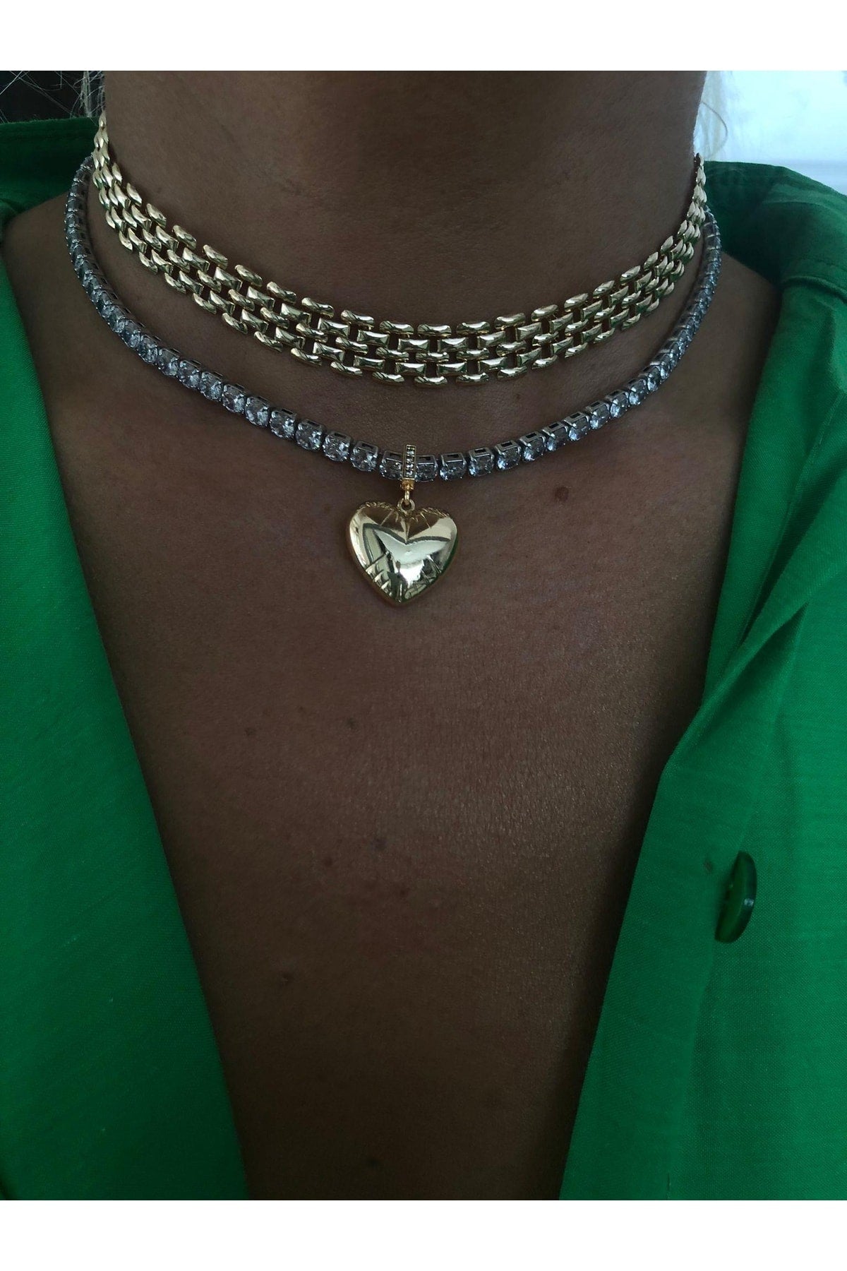 gold choker necklace long detail